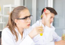 Najlepsze kursy przygotowujące do matury z chemii